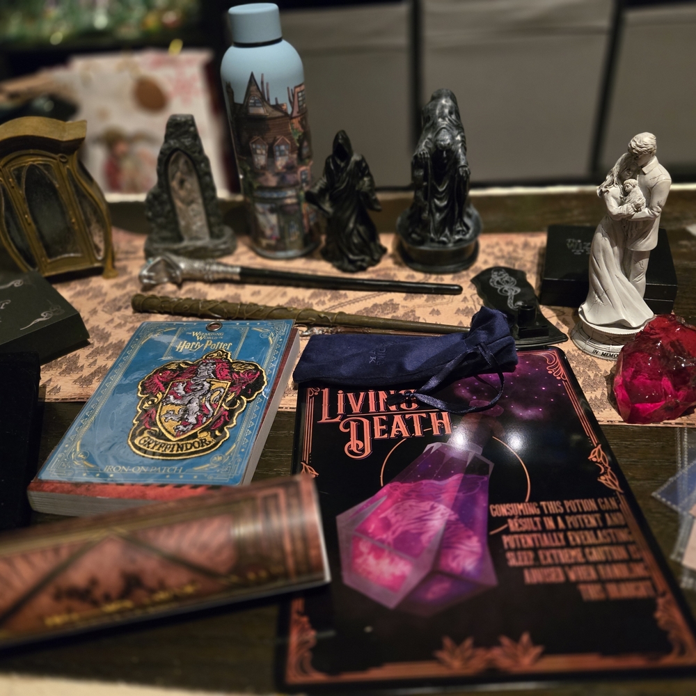 Harry Potter Gryffindor Hardcover Book with Collectible Poster